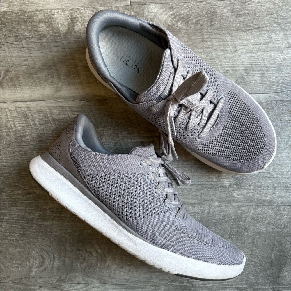 Kizik Lima Slip-On Sneakers mens 9.5/womens 11